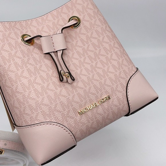 SOLD Michael Kors Mercer Small Bucket Bag Logo Drawstring Crossbody Blush Pink - Picture 5 of 8